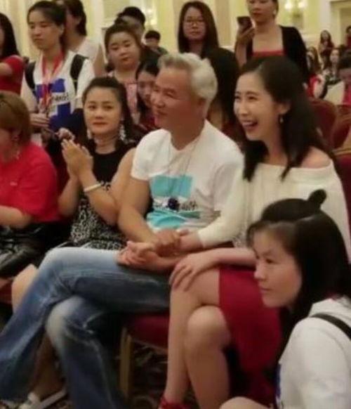 林瑞阳吃瓜小表妹,揭秘娱乐圈的甜蜜互动